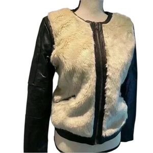 Women’s Faux Leather‎ Faux Fur Black Cream Jacket S/M Beautiful High Quality